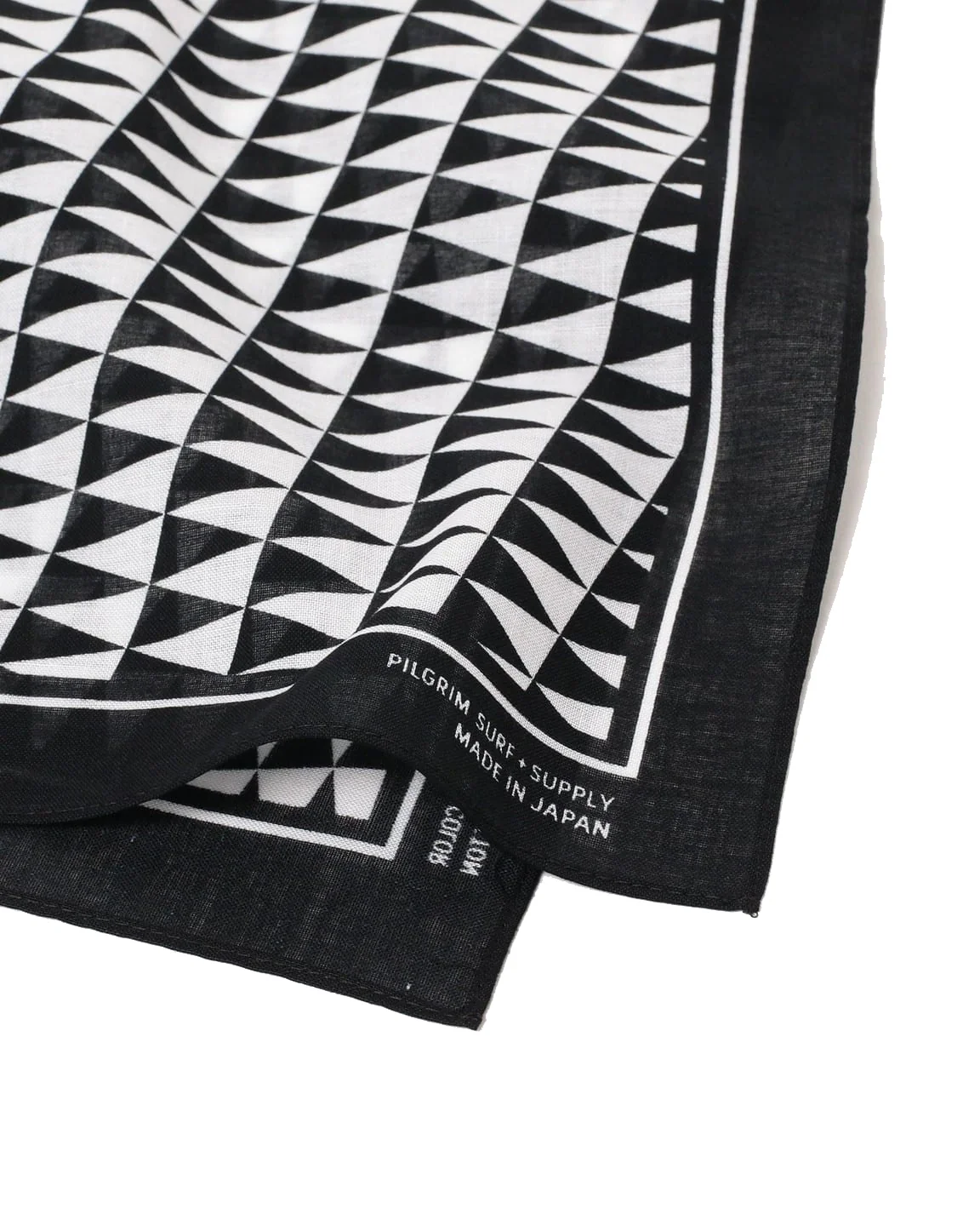 Pennant Check Bandana - Image 11